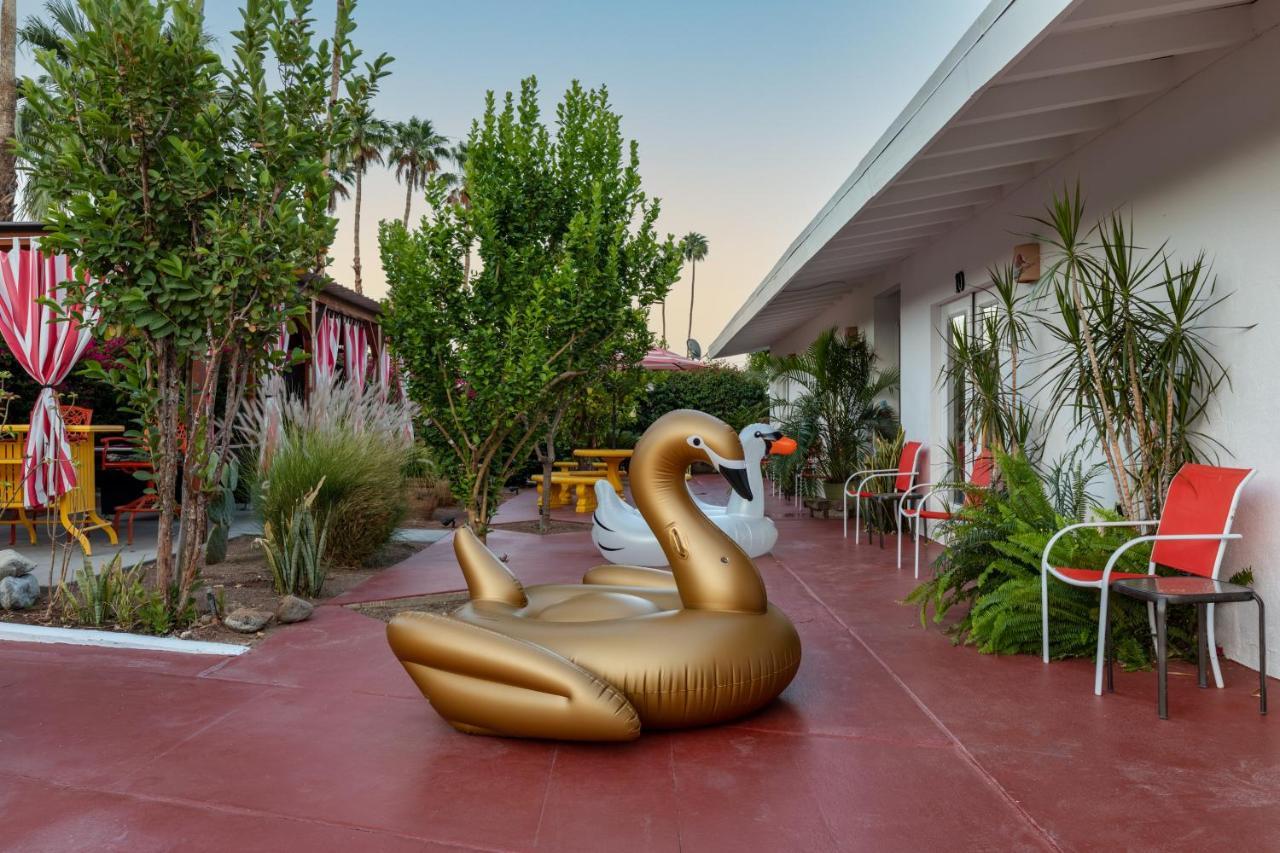 Hotel Float Palm Springs Exterior foto